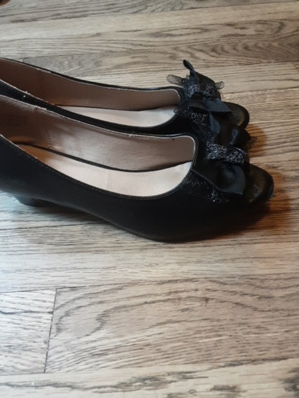 Girls's Black Low Heels